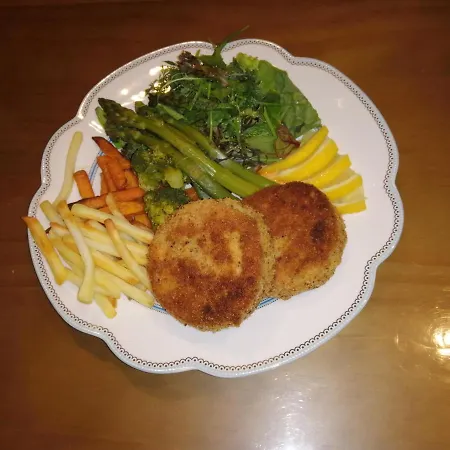 Bnbinb La Cour Enchantee *