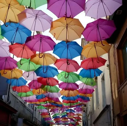 Frühstückspension Bnbinb La Cour Enchantee