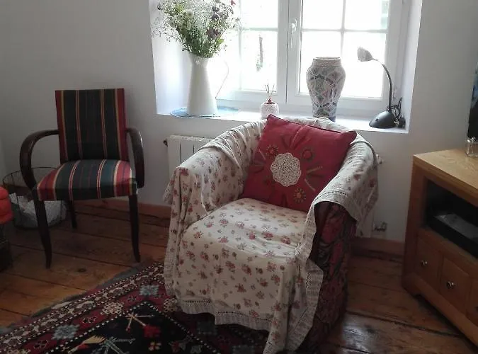 Bnbinb La Cour Enchantee Brugairolles