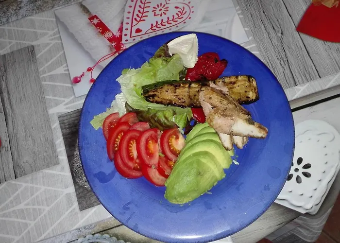 Bnbinb La Cour Enchantee *